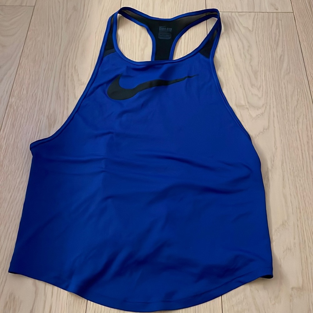 Nike workout tank